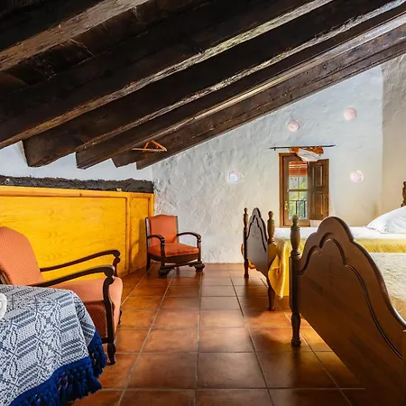 Moli D'en Pi Vakantieboerderij *